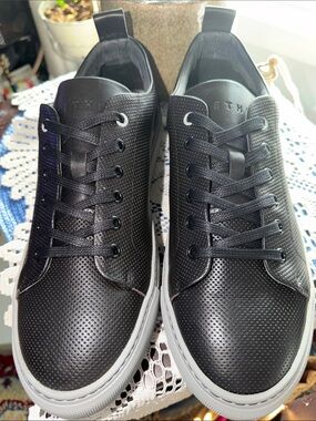 AETHER Genesis Leather Sneakers Men's US 10.5 EU 43 NWT Box Dust Bag